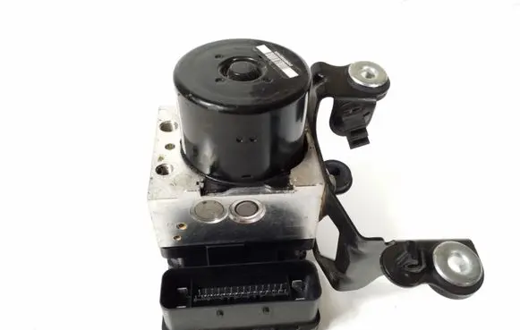 Land Rover Freelander 2 - LR2 ABS Pump 000007577D1