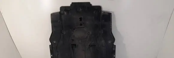 Mercedes-Benz GLA H247 Engine splash shield/under tray A2475201500