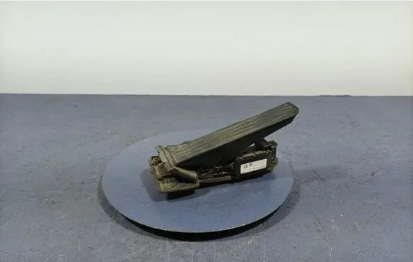 Volkswagen Caddy Accelerator throttle pedal 2K5721503E