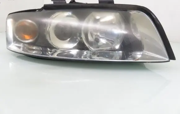 Audi A4 S4 B6 8E 8H Headlight/headlamp 89305700 8E0941004F