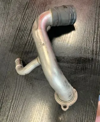 BMW 1 E81 E87 Engine coolant pipe/hose 7552394