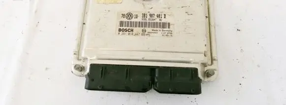 Volkswagen PASSAT B5.5 Engine control unit/module 3B1907401B 0281010447