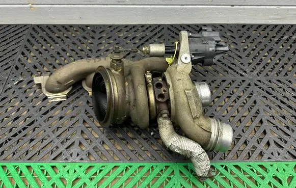 BMW 5 G30 G31 G38 Turbo 7637563