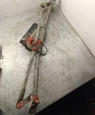 Audi A6 S6 C5 4B Front wiper linkage and motor 4B1955023B