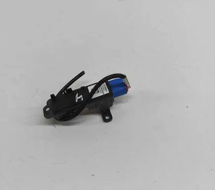 Tesla Model Y Side fender camera 109297800C