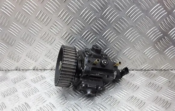 Opel Vectra C Fuel injection high pressure pump 0055193731