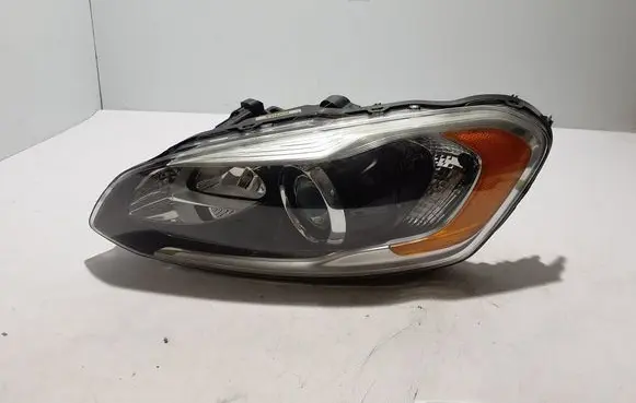Volvo XC60 Headlight/headlamp 31420275