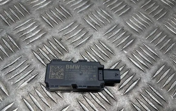 BMW X5 G05 Antenna control unit 5A707E1