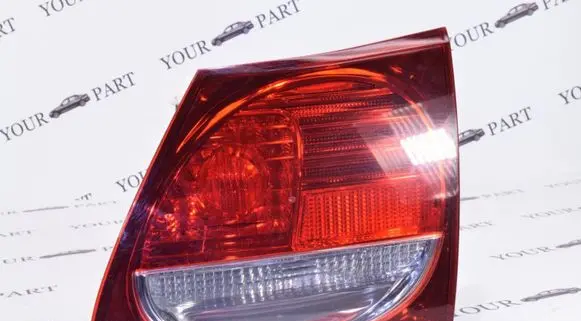 Lexus GS 300 350 430 450H Tailgate rear/tail lights