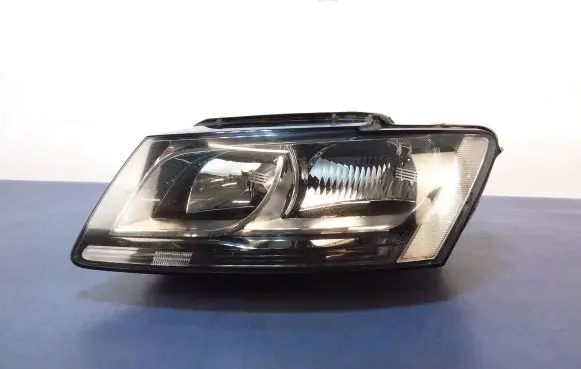Audi Q5 SQ5 Headlight/headlamp 8R0711025D