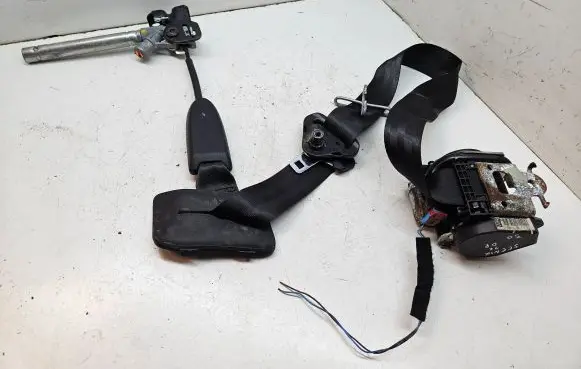 Renault Scenic III - Grand scenic III Front seatbelt 868840008R