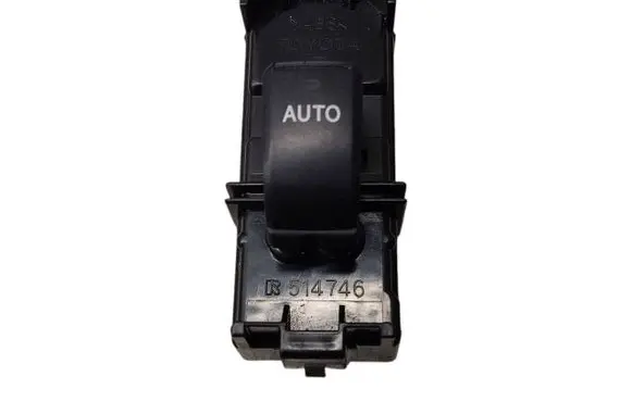 Toyota Land Cruiser (J120) Electric window control switch 8403060023