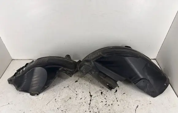 Dodge Charger Rear arch fender liner splash guards 68205939AE