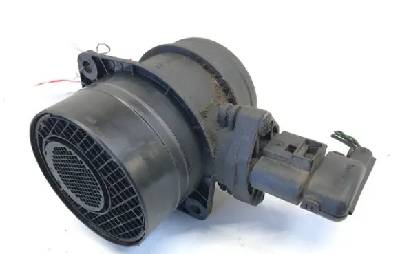 Volkswagen Golf V Mass air flow meter 0281002461