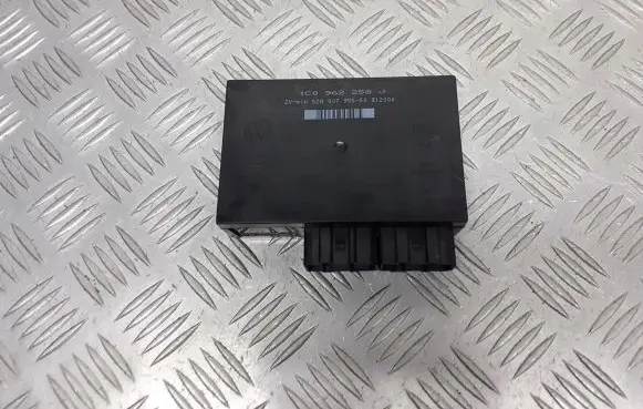 Volkswagen Lupo Central body control module 1C0962258J