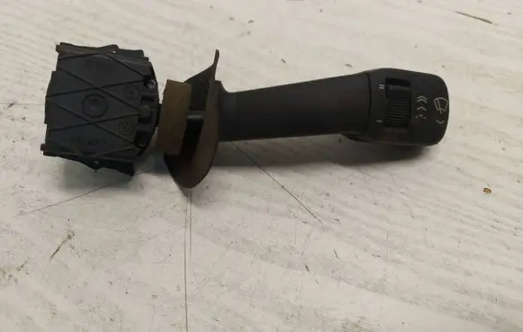 BMW 5 E39 Wiper control stalk