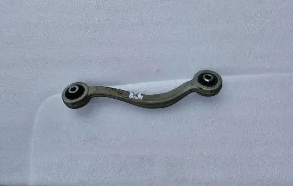 Jeep Grand Cherokee WL Rear control arm 05090283AC