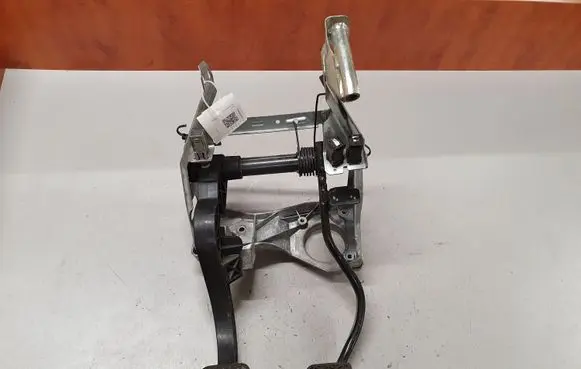 Saab 9-3 Ver2 Pedal assembly 12793151