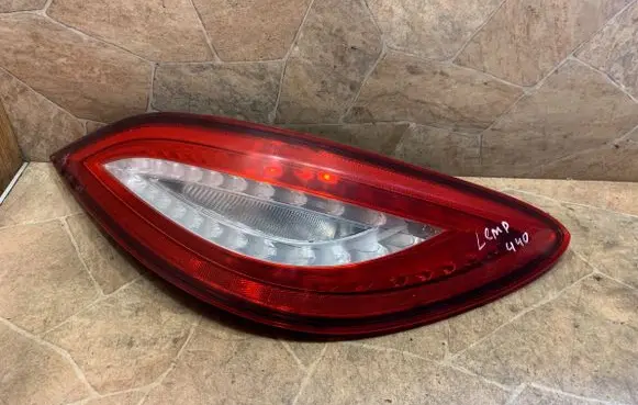 Rear/tail lights