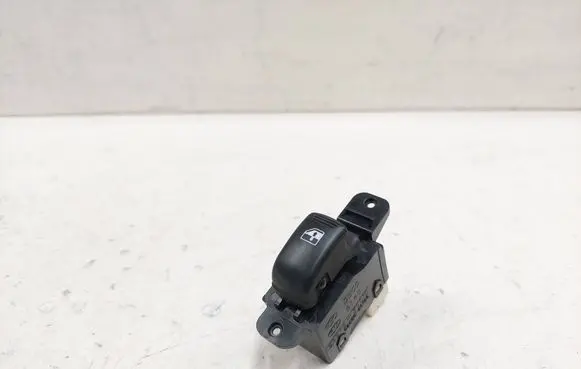 Hyundai Santa Fe Electric window control switch 935753C010 9358026100
