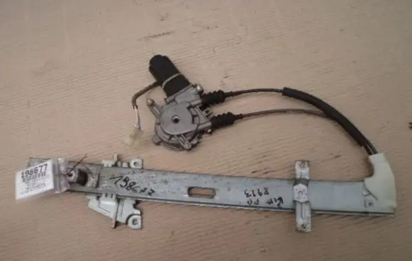 KIA Sephia Front door window regulator with motor