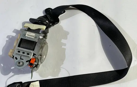 Ford Mustang V Front seatbelt 2030790AA