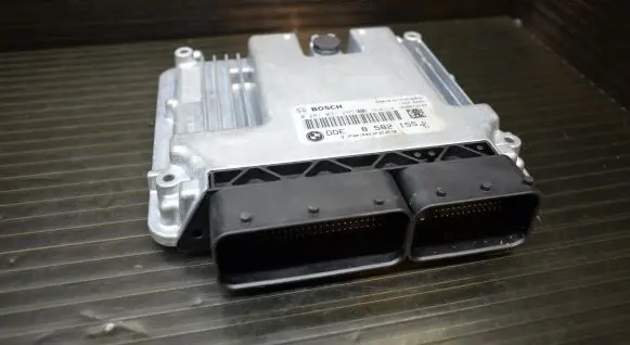 BMW 4 F32 F33 Engine control unit/module 8582155 0281031285