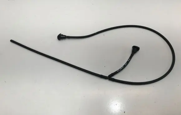 Hyundai Kona I Windshield washer spray nozzle 