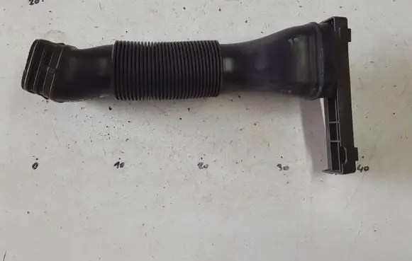 Audi A1 Air intake duct part 6R0129618G