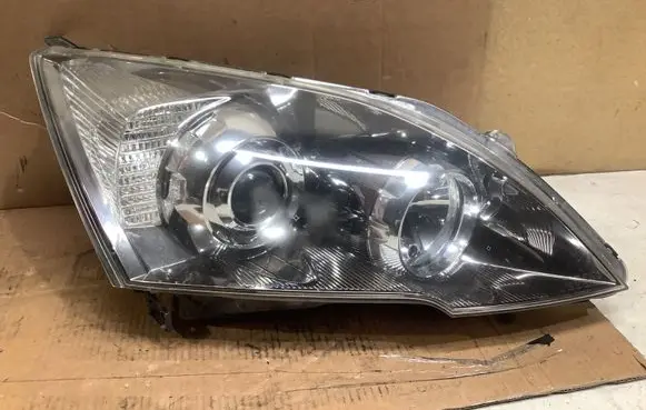 Honda CR-V Headlight/headlamp 33100SWWG0