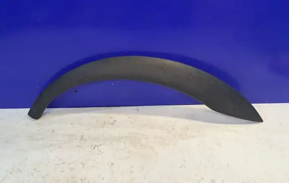 Volvo XC70 Rear arch trim 30678045