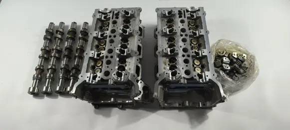 Land Rover Discovery 5 Engine head PBDX236090AB PBDX236C064AB