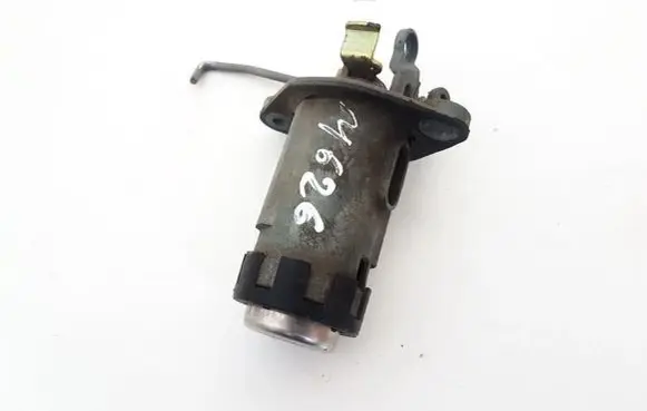 Mazda 626 Tailgate exterior lock 