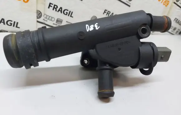 Thermostat/thermostat housing