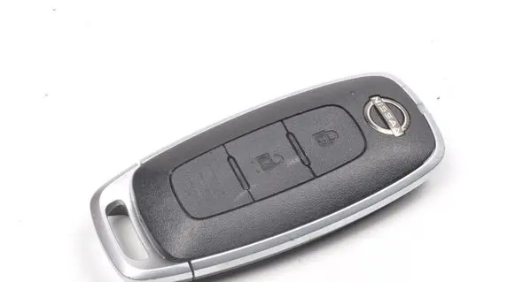 Nissan Qashqai J12 Ignition key/card 