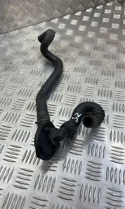 Mercedes-Benz C W203 Engine coolant pipe/hose