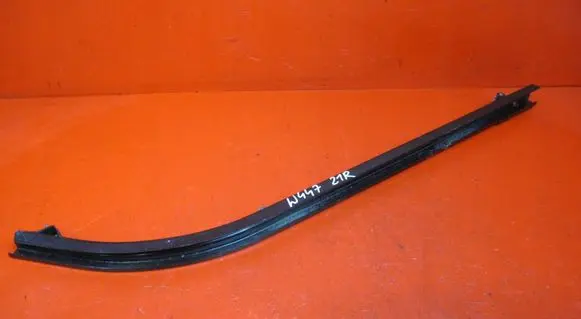 Mercedes-Benz Vito Viano W447 Sliding door upper top rail A4477600341