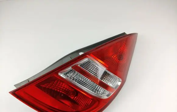 Hyundai i30 Rear/tail lights 924022L0