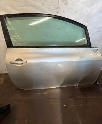 Toyota Auris 150 Door (2 Door Coupe) 