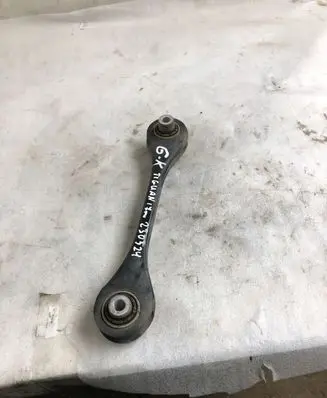 Volkswagen Tiguan Rear upper control arm/wishbone 5q0505543