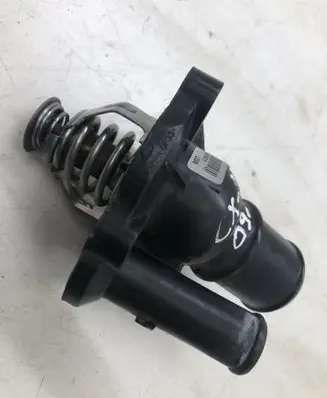 Mazda CX-7 Thermostat/thermostat housing L336