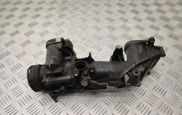 Mercedes-Benz E W212 Engine shut-off valve A6420901037 A6420900270