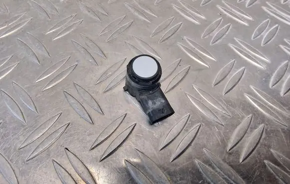 Volkswagen PASSAT B8 Parking PDC sensor 5Q0919275B