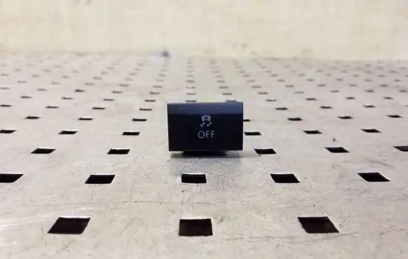 Traction control (ASR) switch