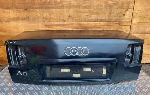 Audi A8 S8 D3 4E Tailgate/trunk/boot lid