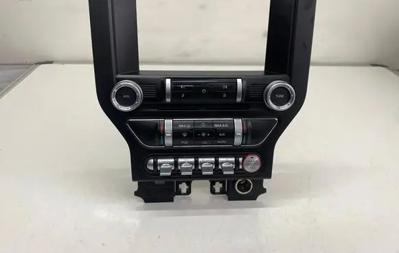 Ford Mustang VI Interior fan control switch LR3T18E245CA