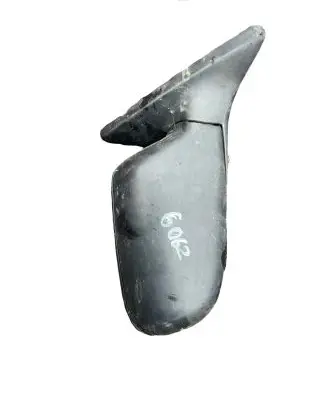 Mazda 323 Manual wing mirror E11011164