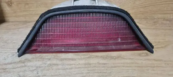 BMW 5 E39 Third/center stoplight 8385659