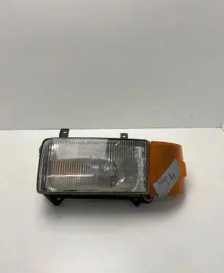 Volkswagen Transporter - Caravelle T4 Headlight/headlamp