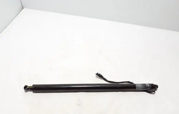 BMW X4M F98 Tailgate strut 7424416